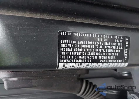 2012 Volkswagen Beetle 2.0T Turbo z USA, uszkodzony, nr VIN 3VWVA7AT6CM632133